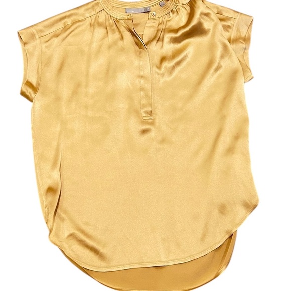 Vince Gold 100% silk collarless 1/2 button down short sleeve Blouse size xs - Picture 5 of 7